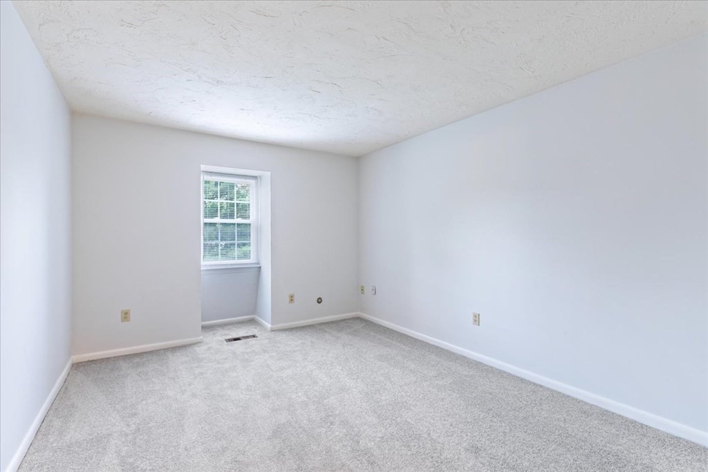 87 Erin Road, Unit 87 Stoughton, MA 02072 - Photo 17 of 31 Gallery Image 17