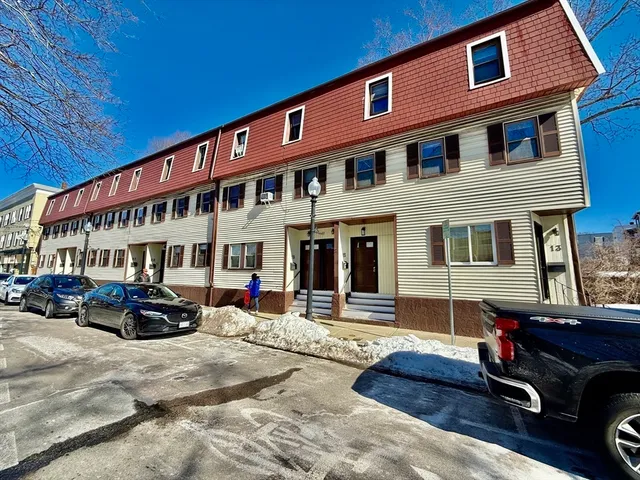 $3,350 | 15 Berwick Street, Unit 15, Melrose, MA 02176