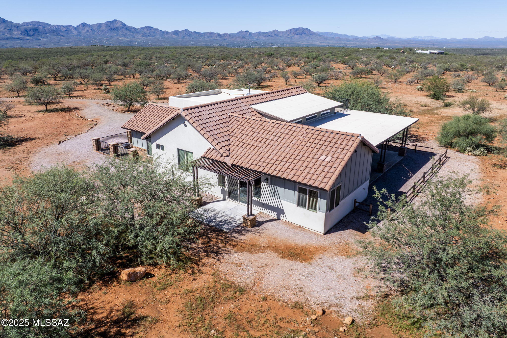 17 Camino Talavera Rio Rico, AZ 85648 - Photo 4 of 50
