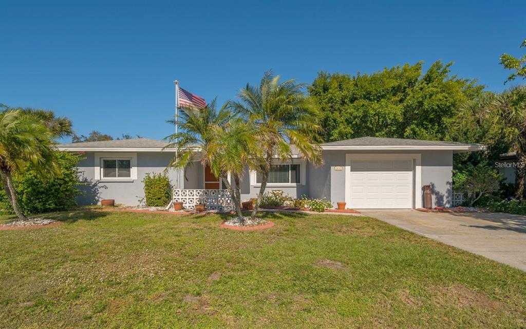 2831 Post Road Sarasota, FL 34231 - Photo 2 of 6