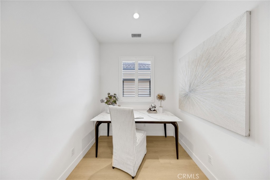 182 Frontier Irvine, CA 92620 - Photo 28 of 47