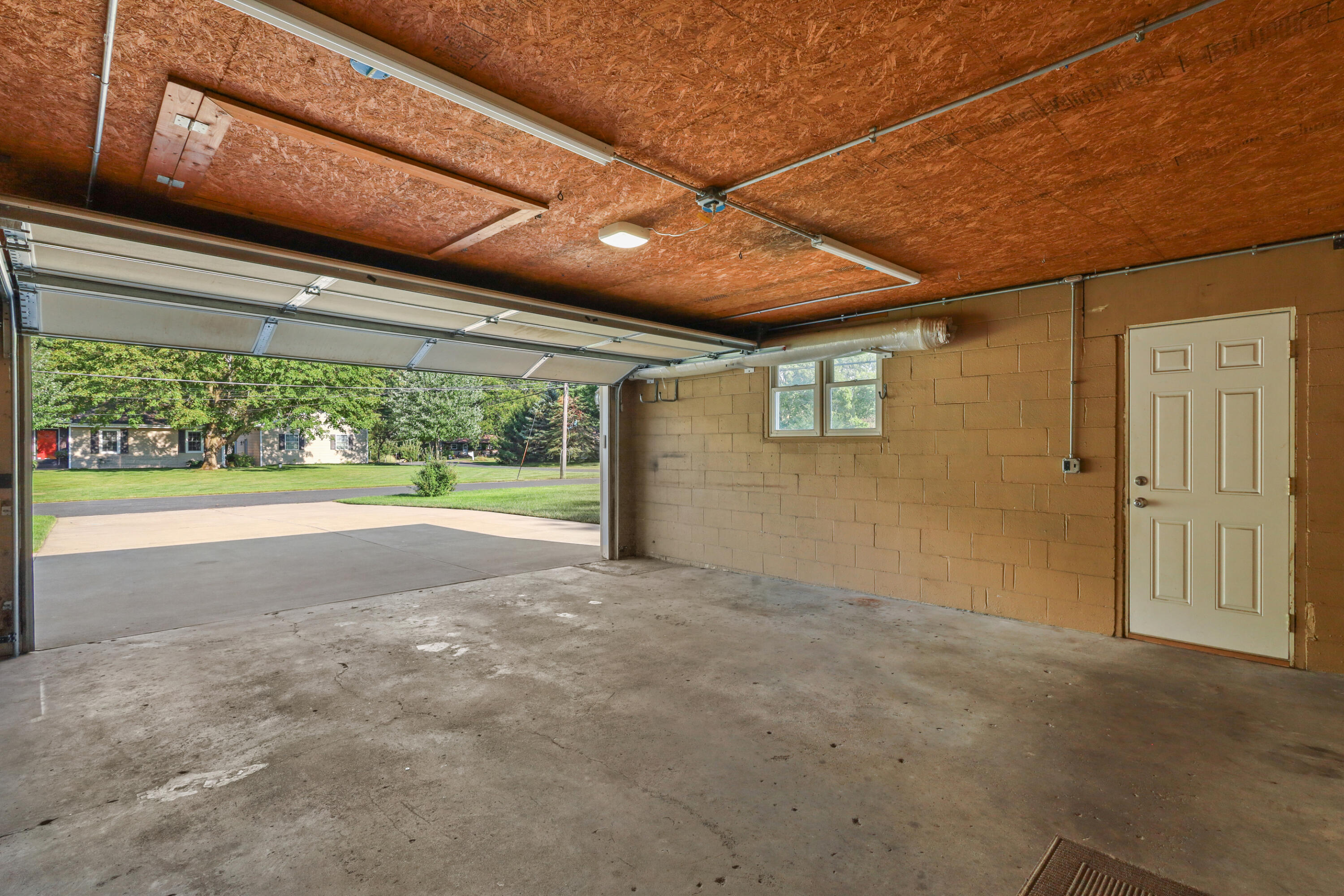 3695 Pinto Road Kalamazoo, MI 49004 - Photo 17 of 45 IMG_6207