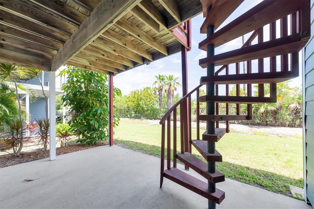 802 Hidden Harbour Drive Indian Rocks Beach, FL 33785 - Photo 39 of 61