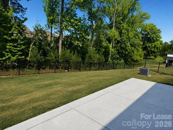 $2,800 | 2019 Red Ash Drive, Charlotte, NC 28215