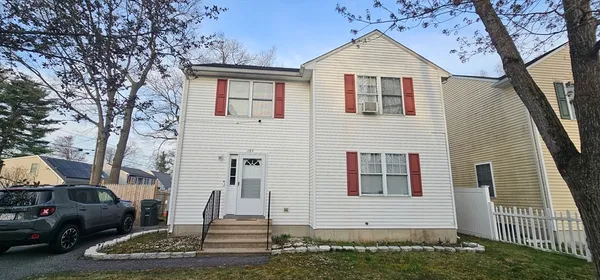 $359,900 | 289 Morton Street, Springfield, MA 01119