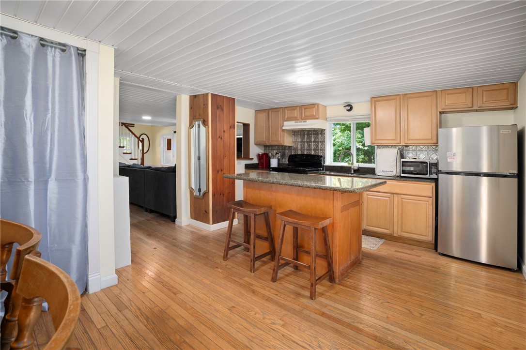 2002 Kingstown Road South Kingstown, RI 02879 - Photo 6 of 29