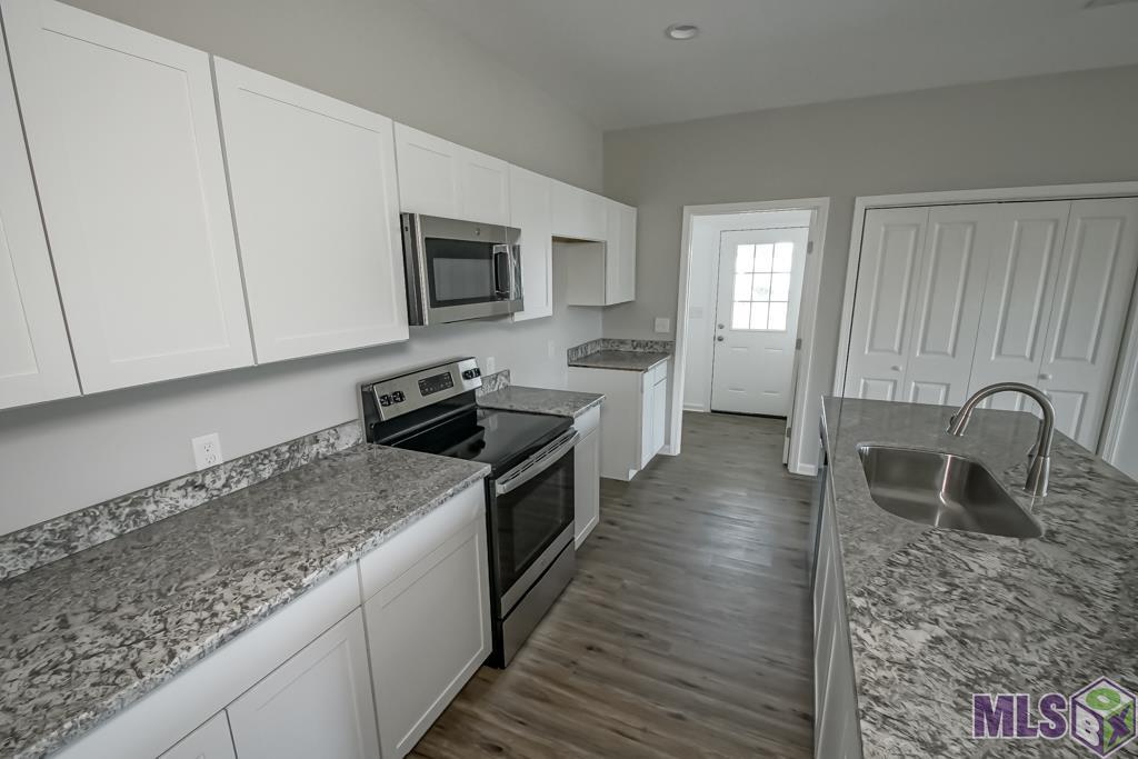 26313 Indian Run Springfield, LA 70462 - Photo 11 of 35