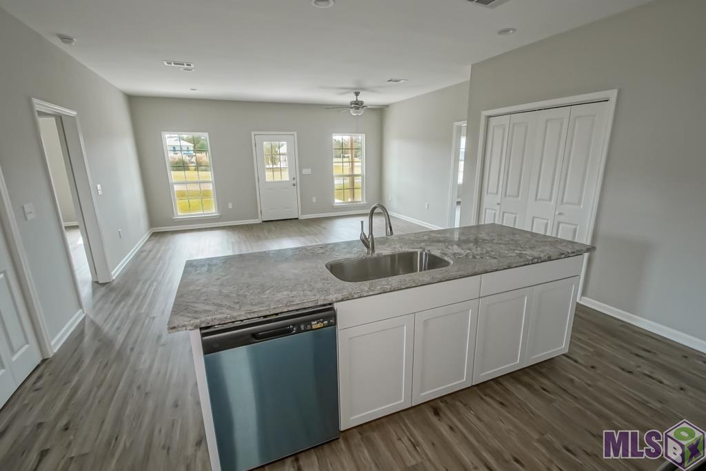 26313 Indian Run Springfield, LA 70462 - Photo 12 of 35