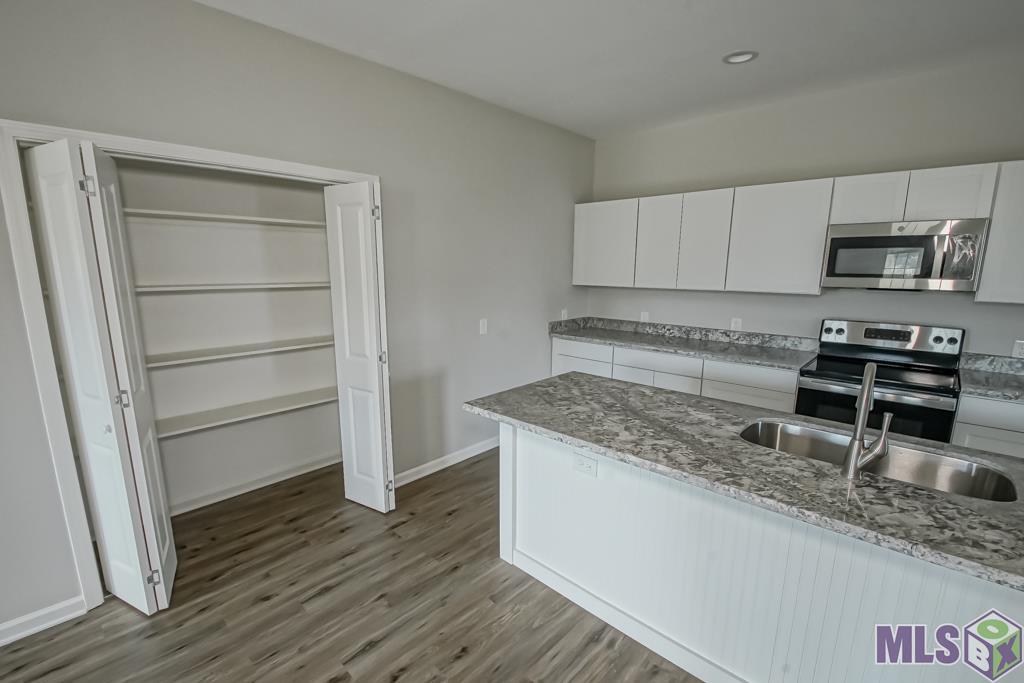 26313 Indian Run Springfield, LA 70462 - Photo 10 of 35