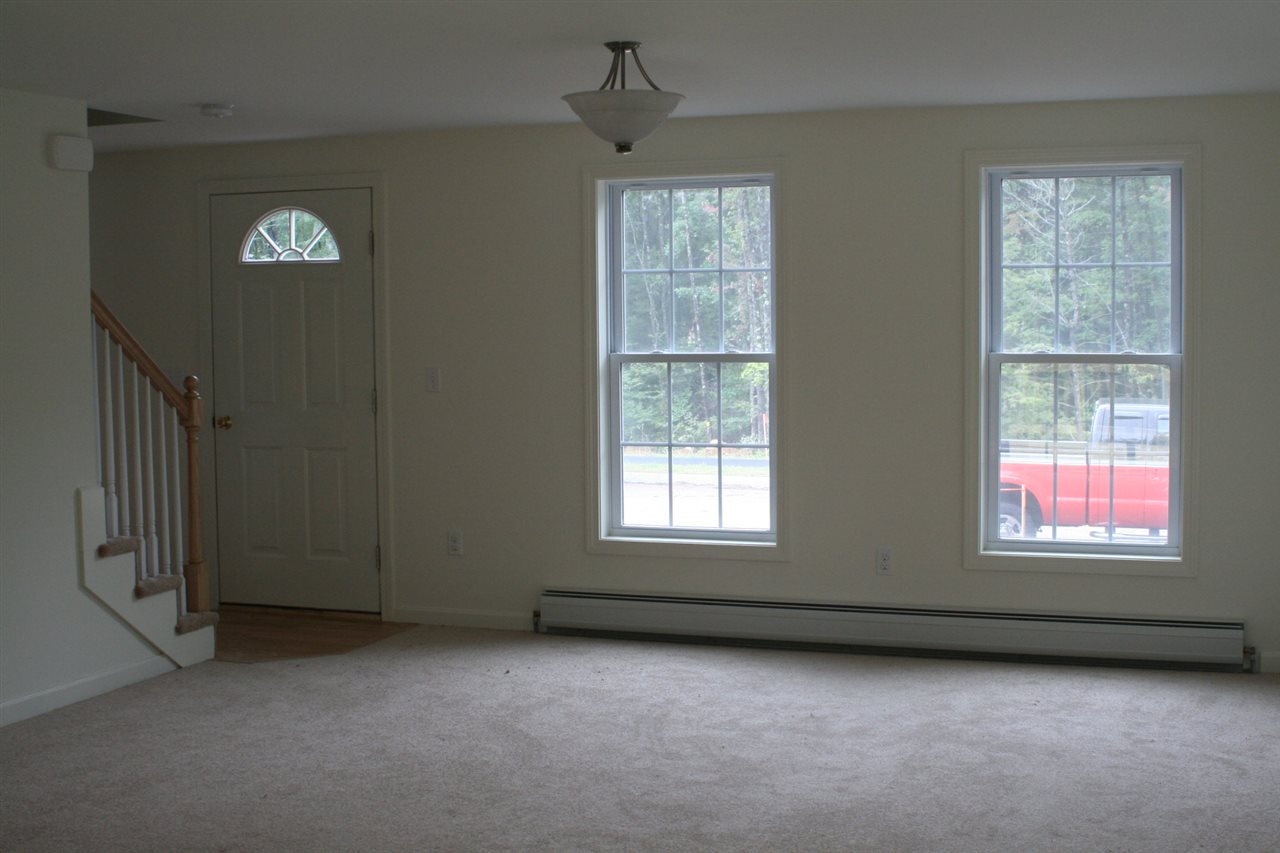 9 Hiltons Lane Rochester, NH 03868 - Photo 7 of 19
