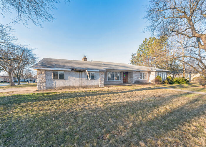 1730 Davis Street Park Ridge, IL 60068 - Photo 3 of 26 Gallery Image 3