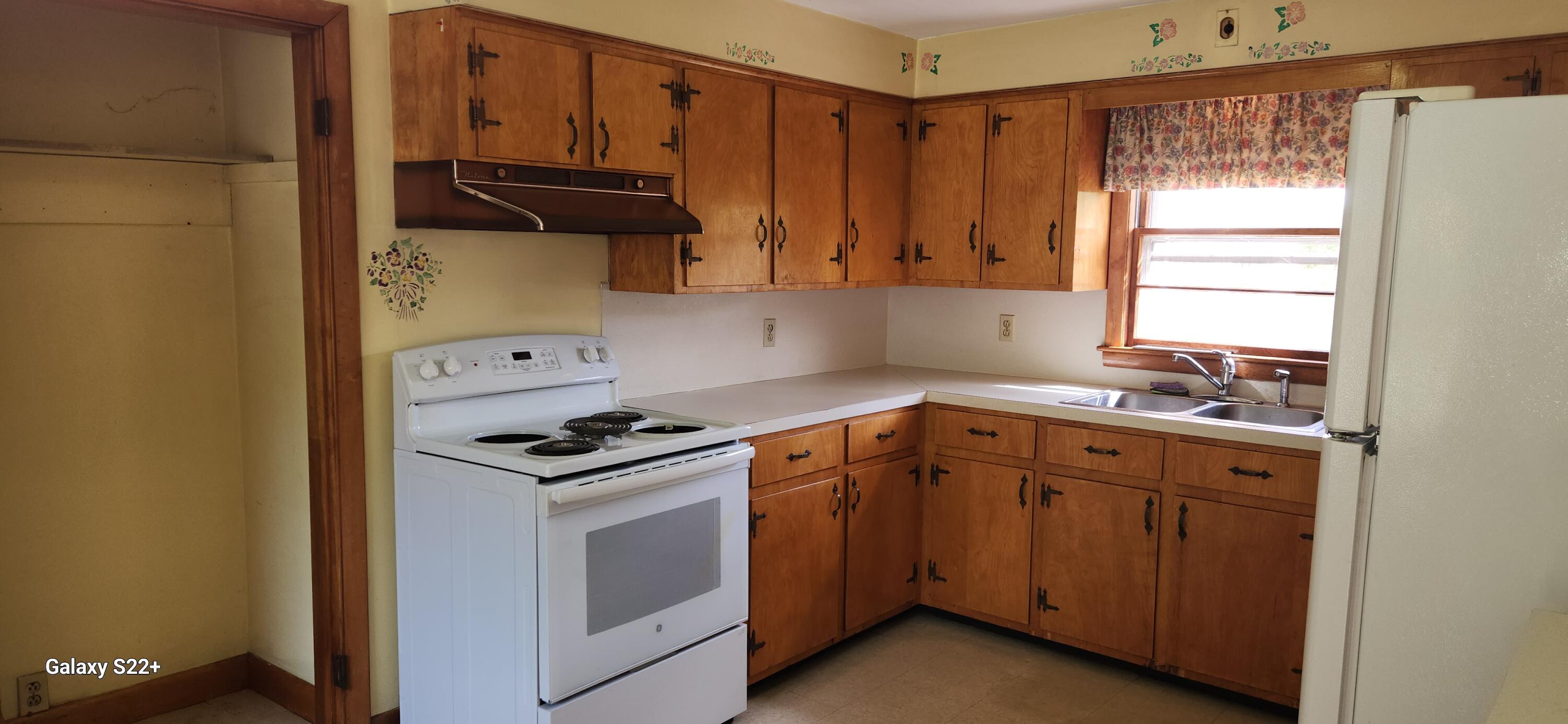 730 Back Road Shapleigh, ME 04076 - Photo 9 of 38 20250926_111826