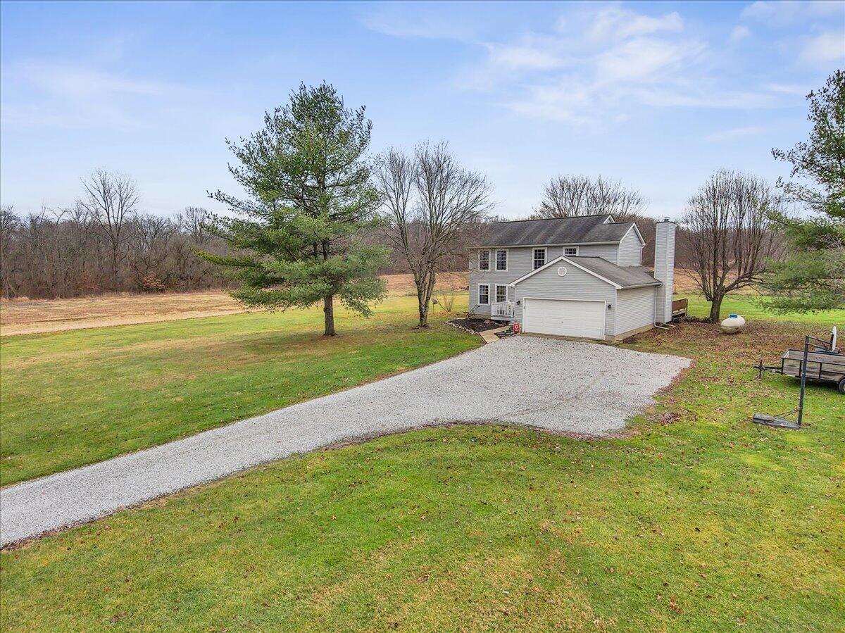 8295 Concord Road Johnstown, OH 43031 - Photo 32 of 44 Side Front