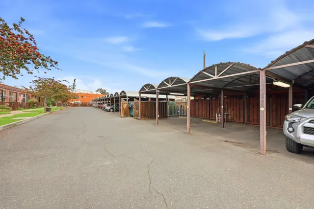 $498,000 | 1501 37th Avenue, Unit B6, Oakland, CA 94601