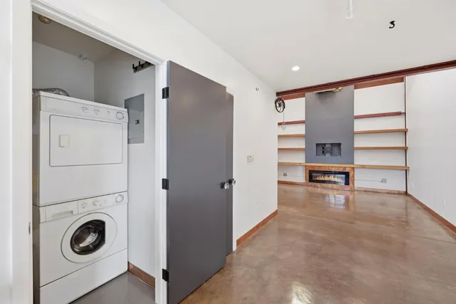 a view of a storage & utility room with washer and dryer