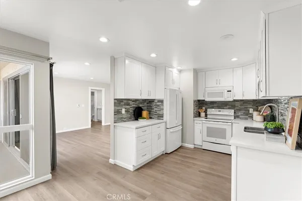 $2,800 | 3939 East Allin, Unit 109, Long Beach, CA 90803