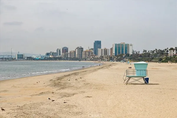 $2,800 | 3939 East Allin, Unit 109, Long Beach, CA 90803