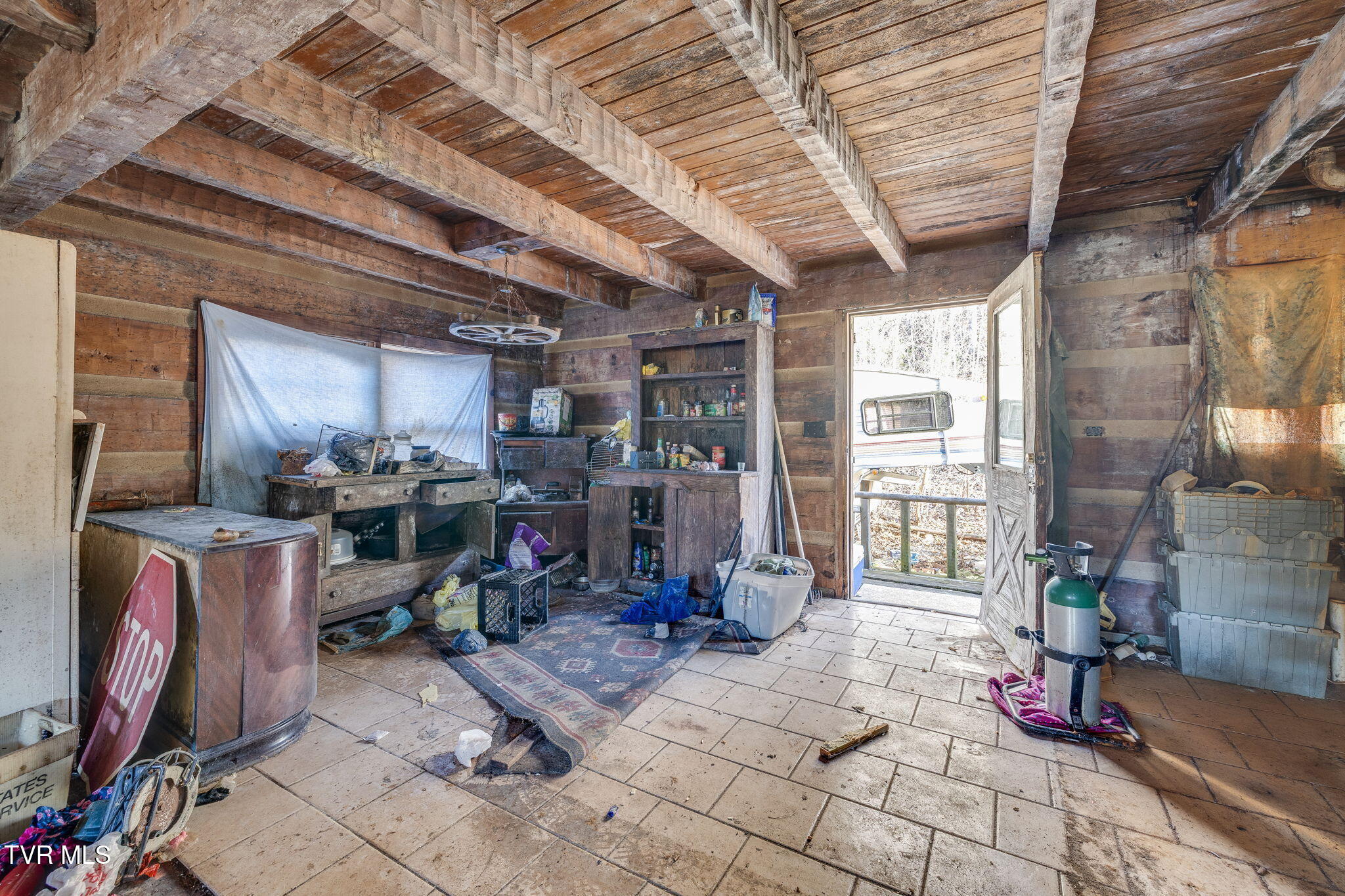 7389 Lone Star Road Kingsport, TN 37660 - Photo 10 of 11 004