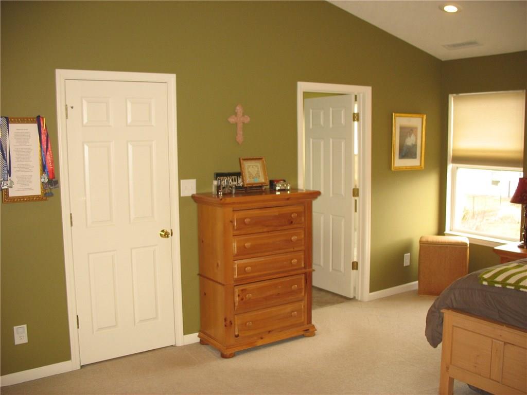 1307 Fall Ridge Drive Brownsburg, IN 46112 - Photo 6 of 24