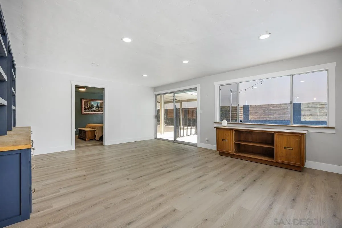 1211 East Mission Road Fallbrook, CA 92028 - Photo 14 of 34