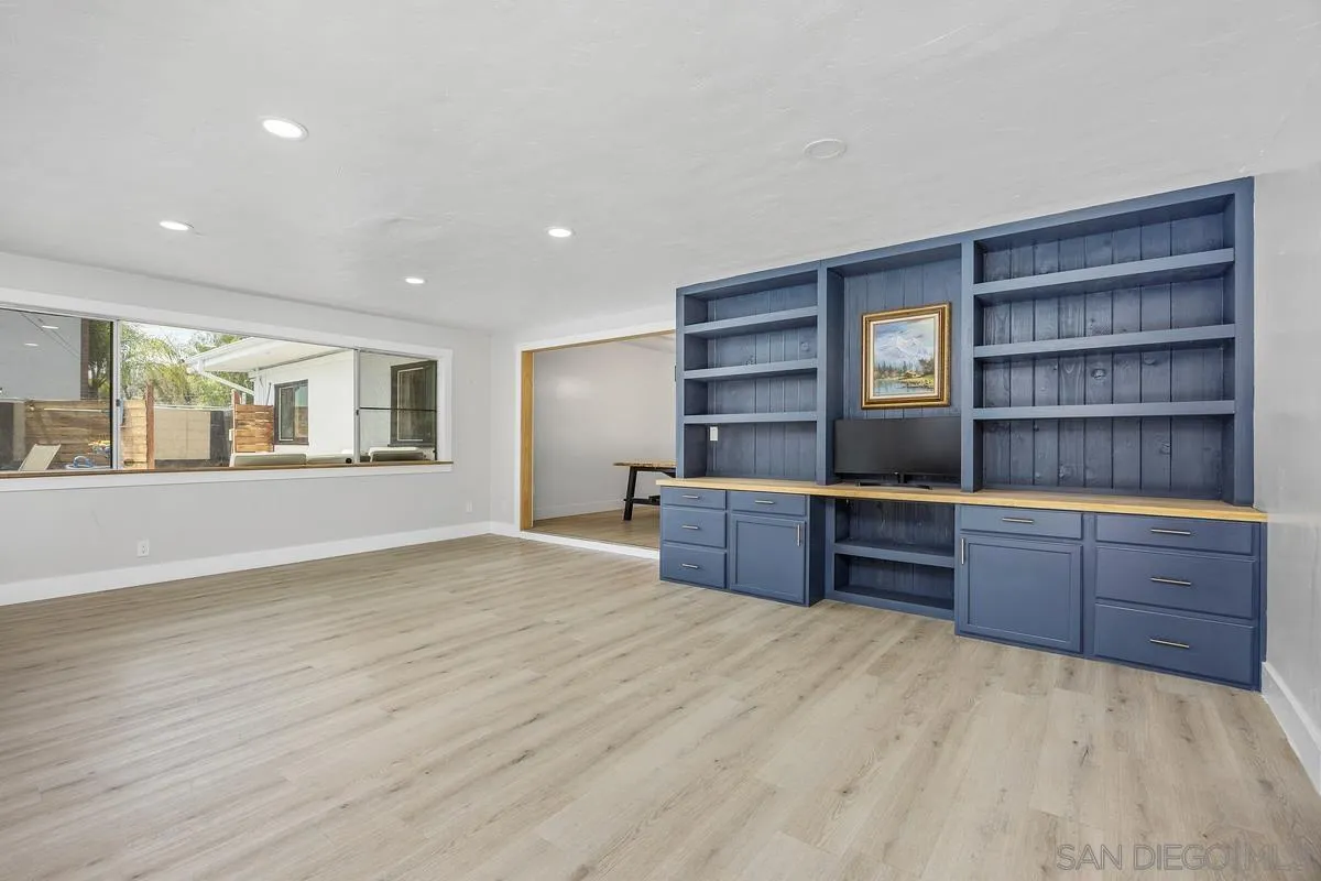 1211 East Mission Road Fallbrook, CA 92028 - Photo 15 of 34