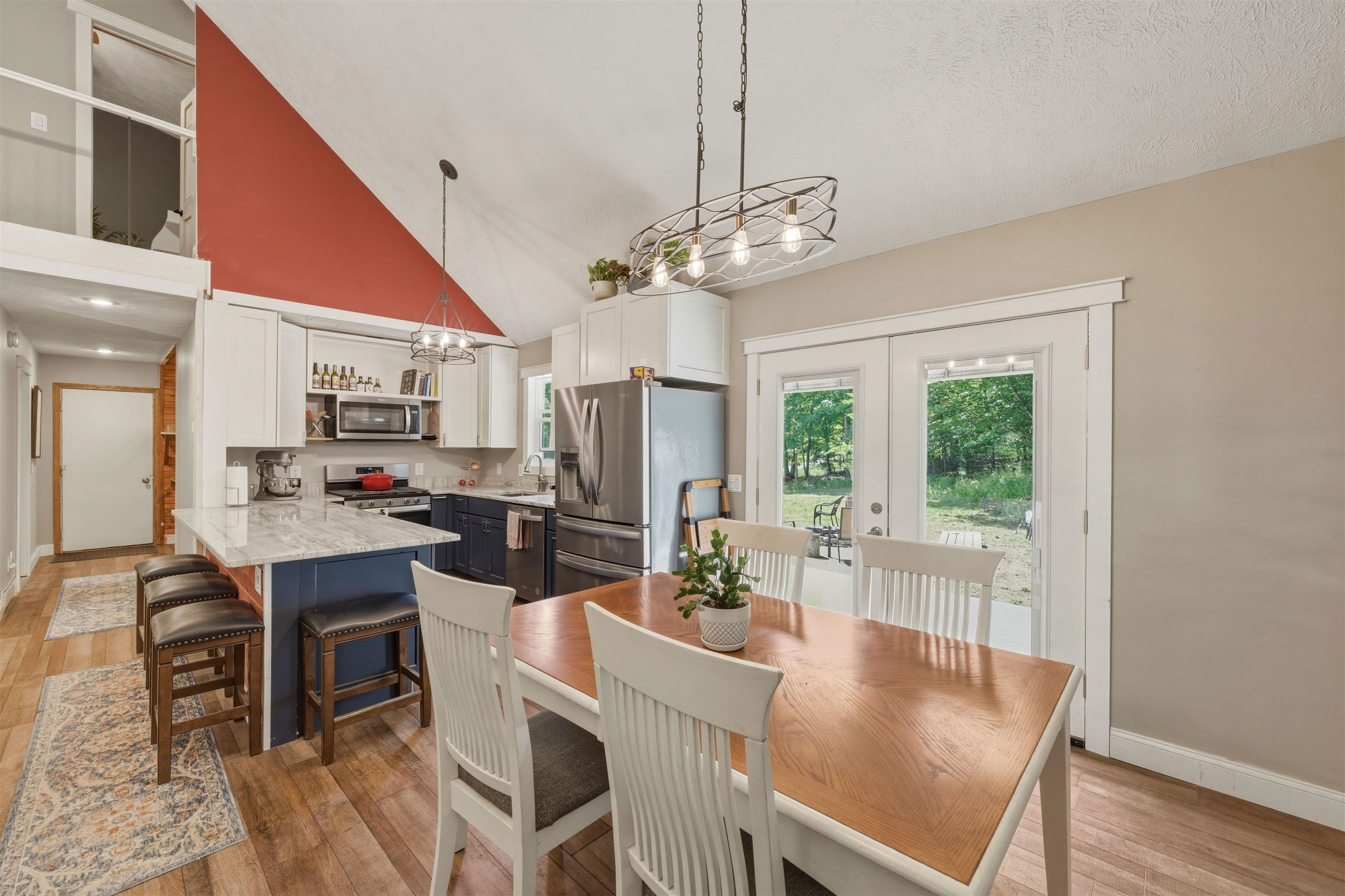 1395 West Long Lake Road Traverse City, MI 49685 - Photo 4 of 60