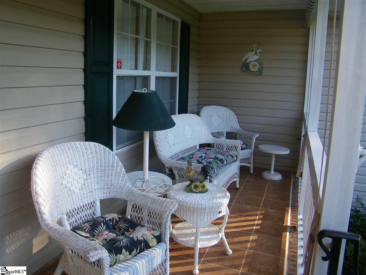 375 Zoar Heights Road Greer, SC 29651 - Photo 4 of 36 Gallery Image 4