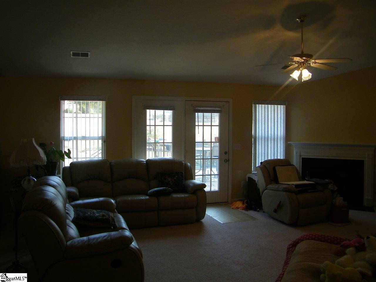 375 Zoar Heights Road Greer, SC 29651 - Photo 5 of 36 Gallery Image 5