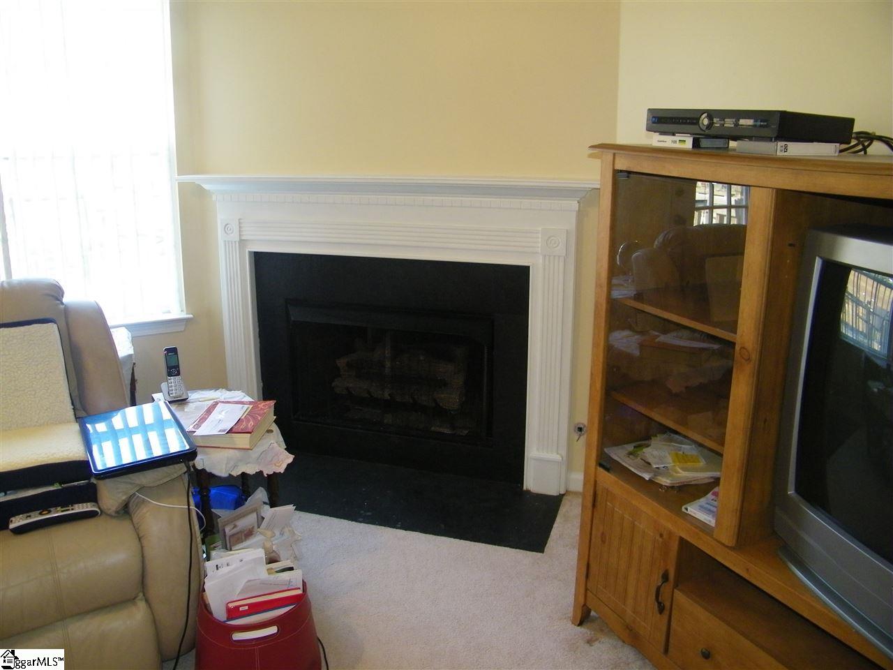 375 Zoar Heights Road Greer, SC 29651 - Photo 6 of 36 Gallery Image 6