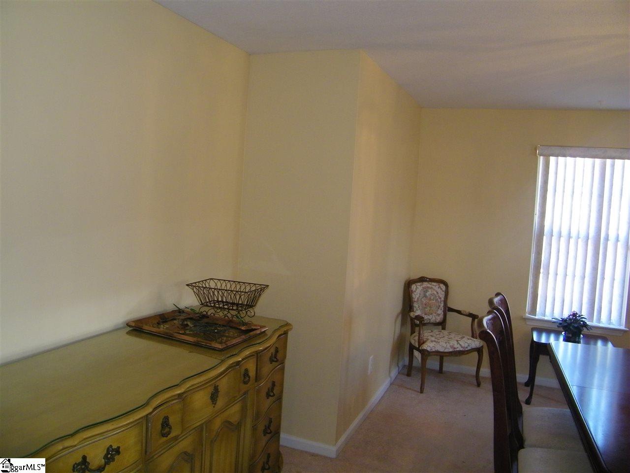 375 Zoar Heights Road Greer, SC 29651 - Photo 7 of 36 Gallery Image 7