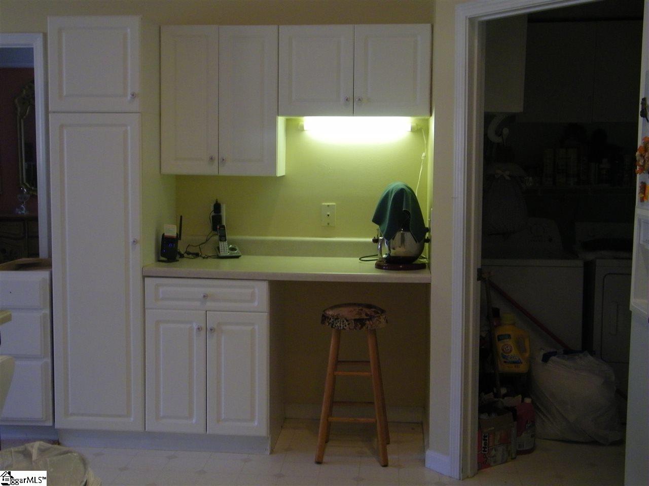 375 Zoar Heights Road Greer, SC 29651 - Photo 10 of 36 Gallery Image 10