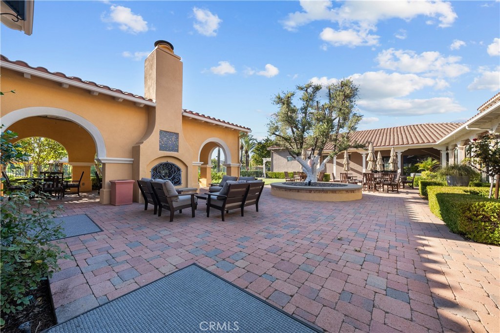 23815 Balsa Court Valencia, CA 91354 - Photo 42 of 63 community area