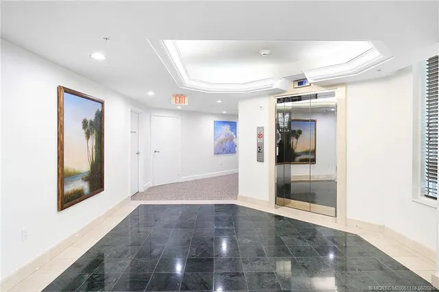 $6,000 | 8600 South Ocean Drive, Unit 306, Jensen Beach, FL 34957