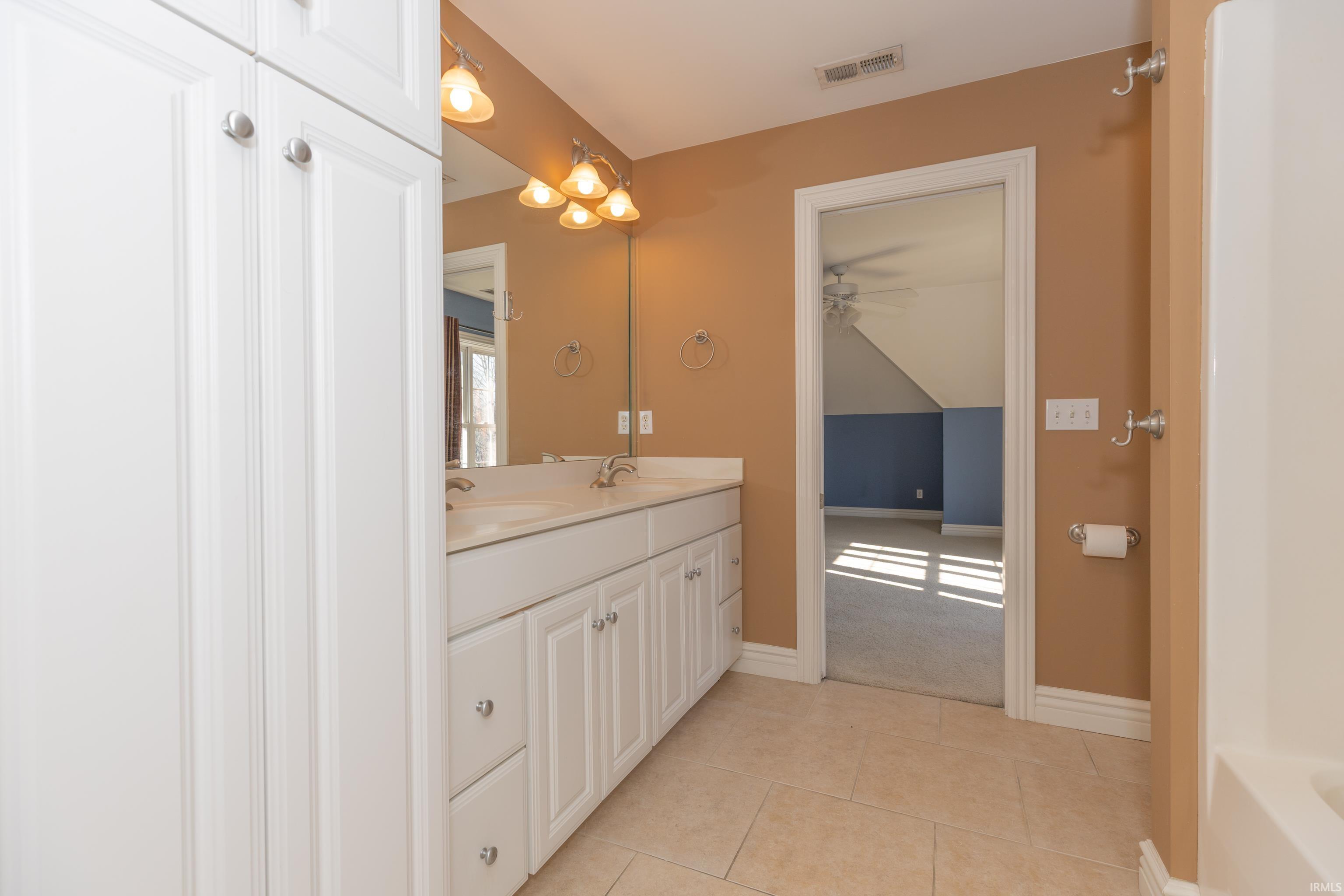 6444 Pebble Point Court Newburgh, IN 47630 - Photo 27 of 36