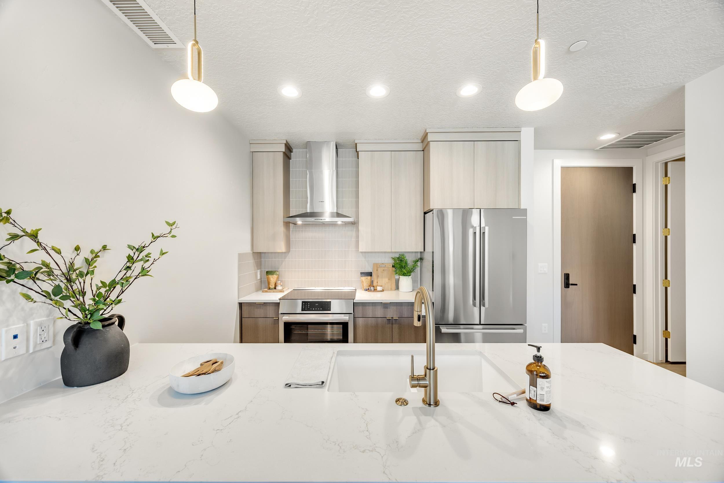 4340 East Haystack Street, Unit 104 Boise, ID 83716 - Photo 8 of 50