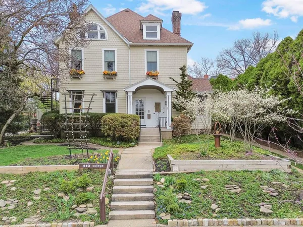 $699,900 | 419 College Avenue, Oakmont, PA 15139