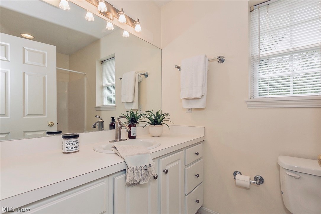 5232 Edenhurst Road Cleveland, OH 44124 - Photo 23 of 30