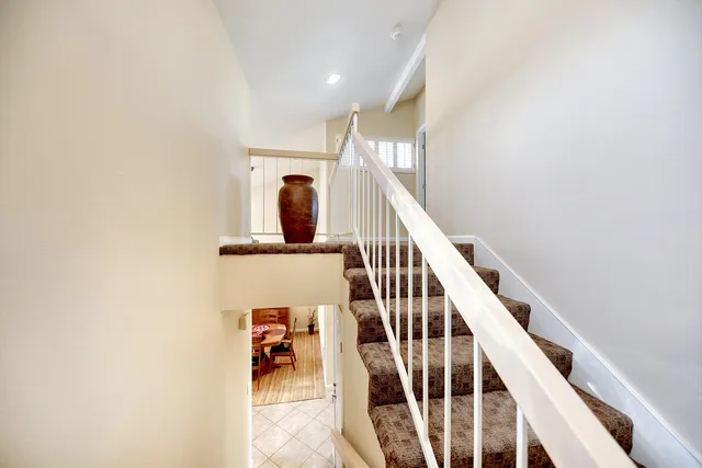 a view of entryway and hall