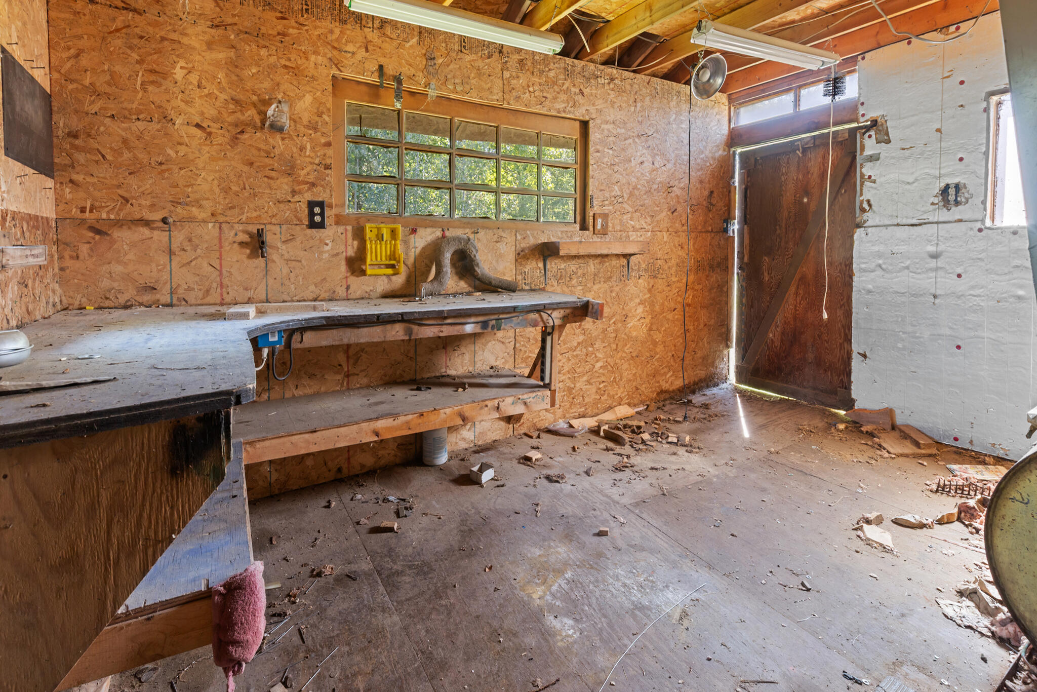 381 County Road Milford, ME 04461 - Photo 25 of 35 381_county_rd_int_garage_03