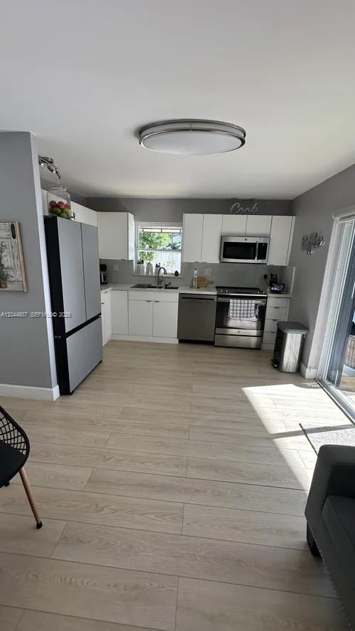 12701 Southwest 70th Lane Miami, FL 33183 - Photo 3 of 27