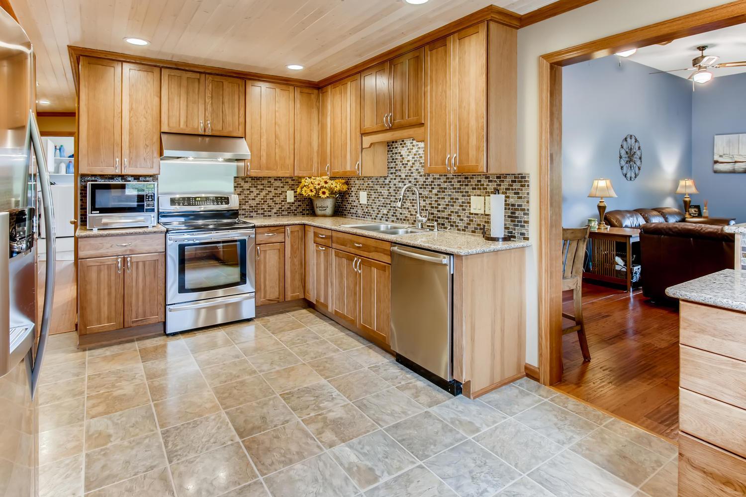 12797 Mitchell Road Croton, OH 43013 - Photo 6 of 28 Gallery Image 6