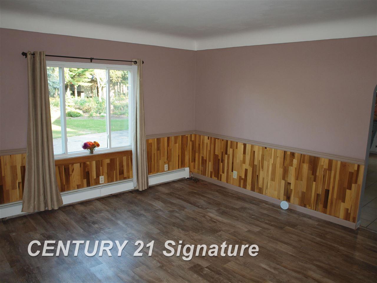 12281 West Mt Morris Road Flushing, MI 48433 - Photo 13 of 39 Gallery Image 13
