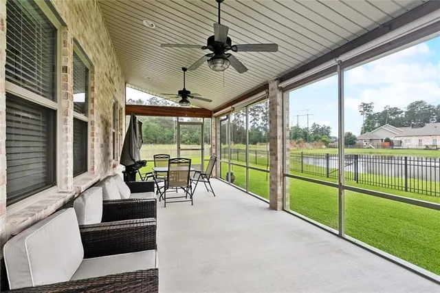 $570,000 | 1112 Safflower Court, Madisonville, LA 70447