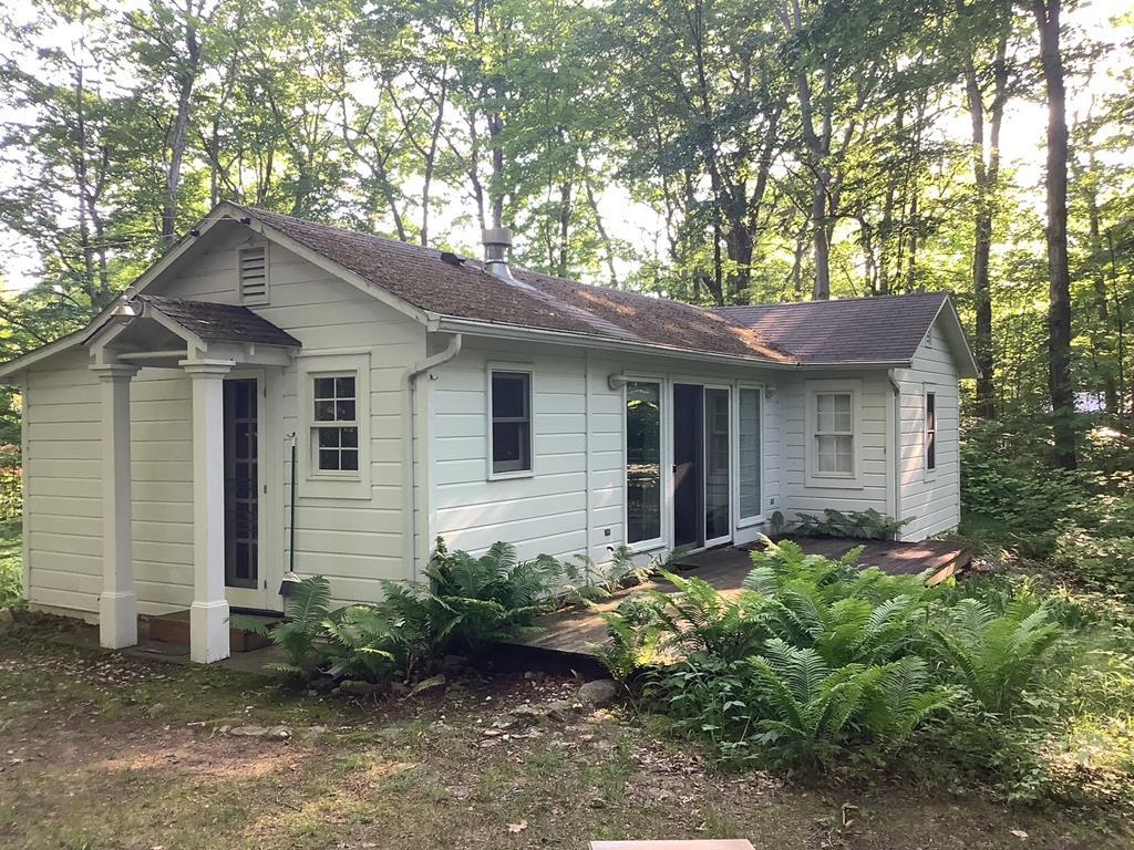 1862 Detroit Harbor Road Washington Island, WI 54246 - Photo 1 of 35 Main View