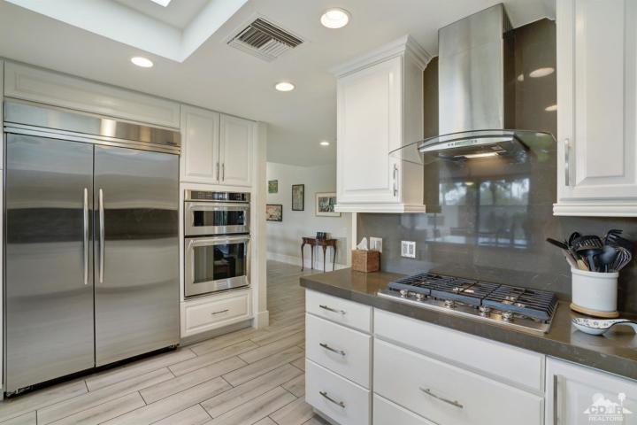 47 Colgate Drive Rancho Mirage, CA 92270 - Photo 14 of 33 47 Colgate Kitchen