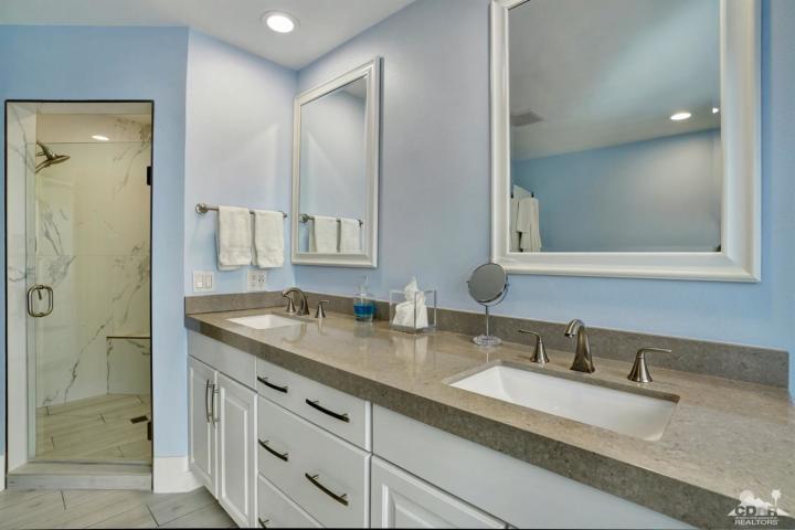 47 Colgate Drive Rancho Mirage, CA 92270 - Photo 20 of 33 47 Colgate Master Bath