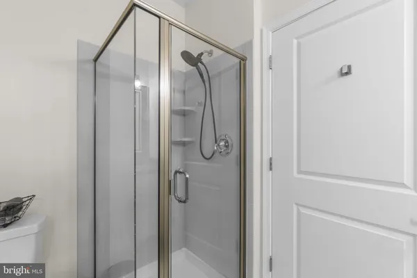 $450,000 | 17 Clay Lodge Lane, Unit 404, Catonsville, MD 21228