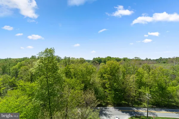 $450,000 | 17 Clay Lodge Lane, Unit 404, Catonsville, MD 21228