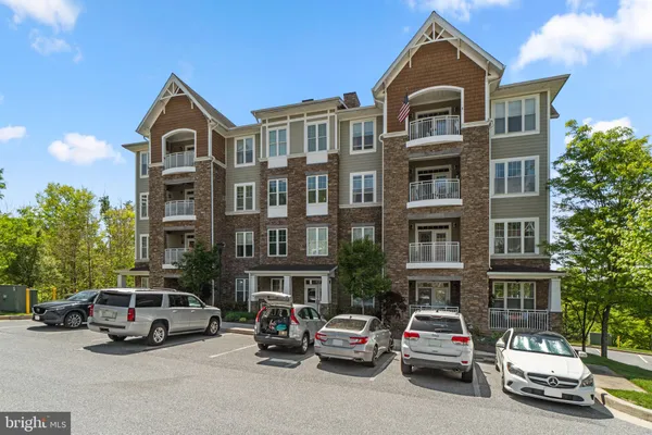 $450,000 | 17 Clay Lodge Lane, Unit 404, Catonsville, MD 21228