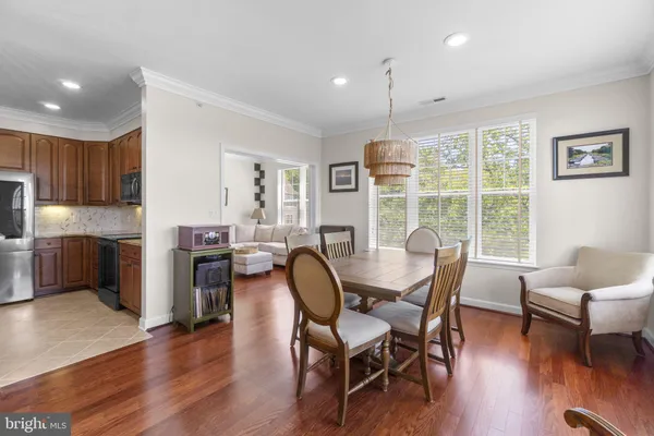 $450,000 | 17 Clay Lodge Lane, Unit 404, Catonsville, MD 21228